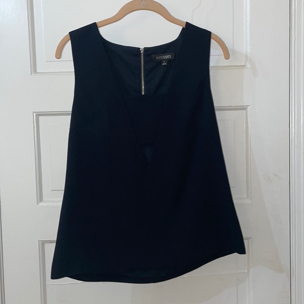 Intermix Brand Black top